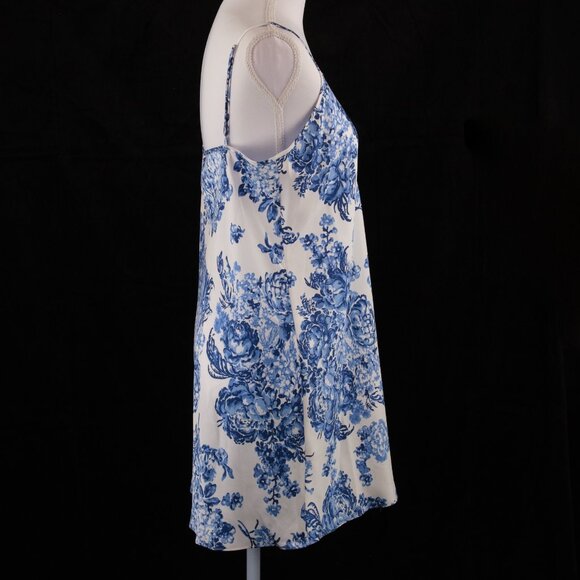 Cinq a Sept Chinoiserie Floral Satin Slip Dress, Blue and White, Size 6 - Picture 2 of 10